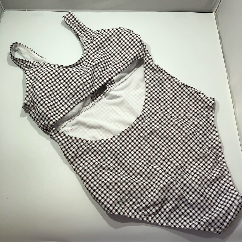FLASH SALE☀️Sara One-Piece Swimsuit☀️ - Picture 7 of 8